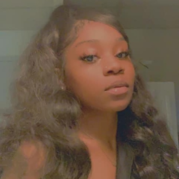 tene_lewis